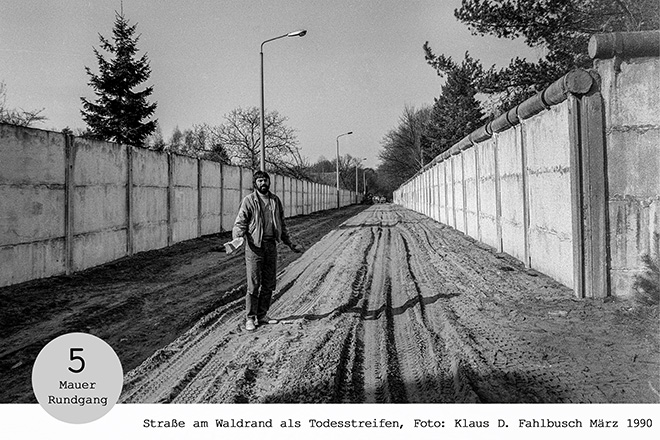 Dieses Bild hat ein leeres alt-Attribut; sein Dateiname ist 05-tafel-klein-.jpg