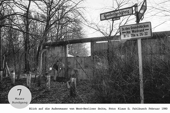 Dieses Bild hat ein leeres alt-Attribut; sein Dateiname ist 07-tafel-klein-.jpg